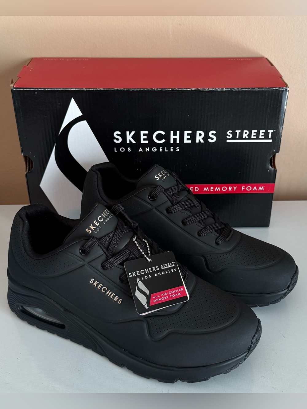 SKECHERS STREET LOS ANGELES WOMEN'S 10 UNO-STAND ON AIR BLACK SNEAKERS NEW W/BOX